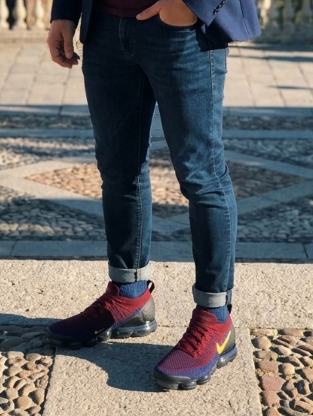 ​Nike Air VaporMax Flyknit 2 Olympic Team Red Obsidian